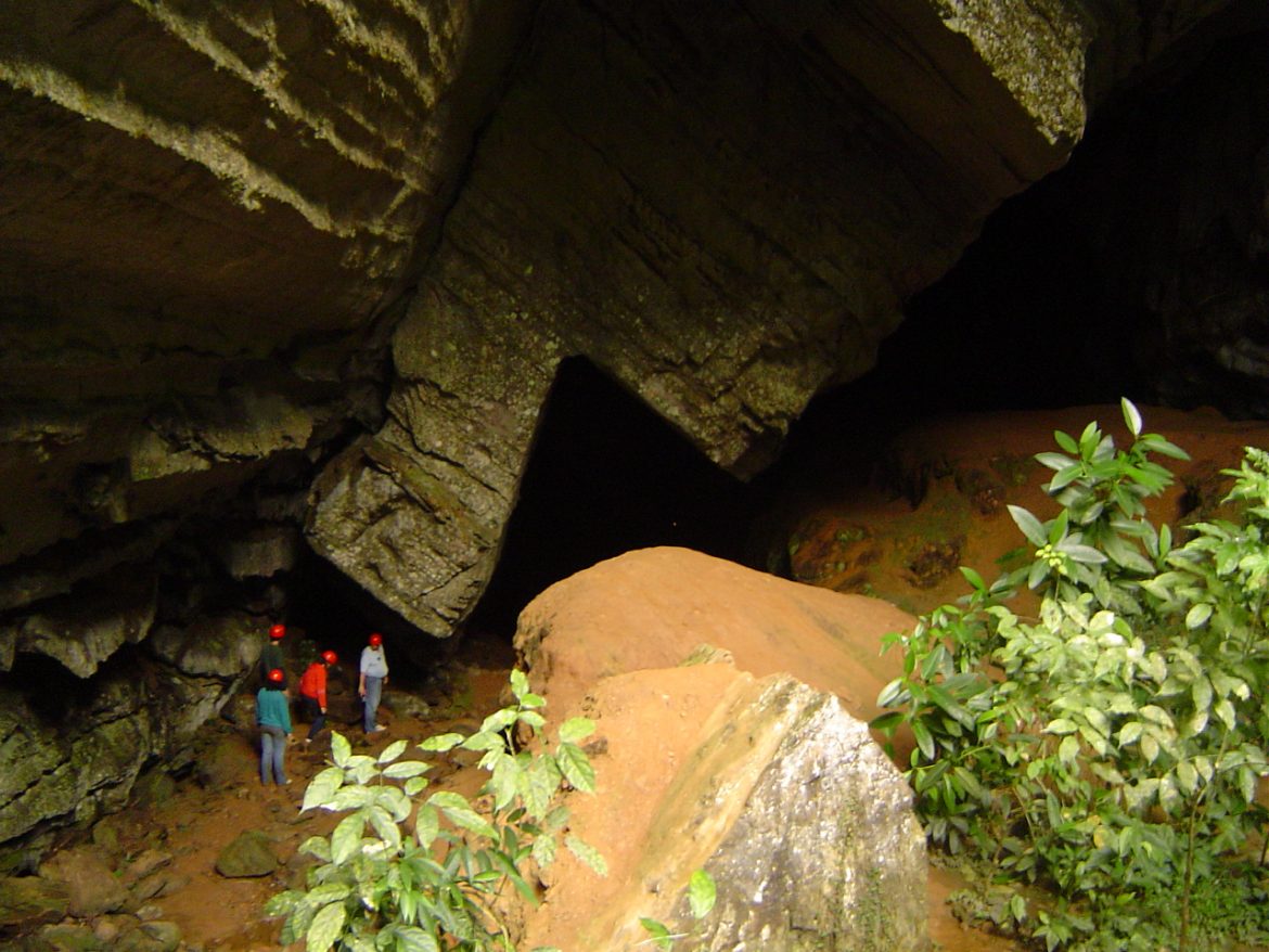 Caverna do Couto Petar